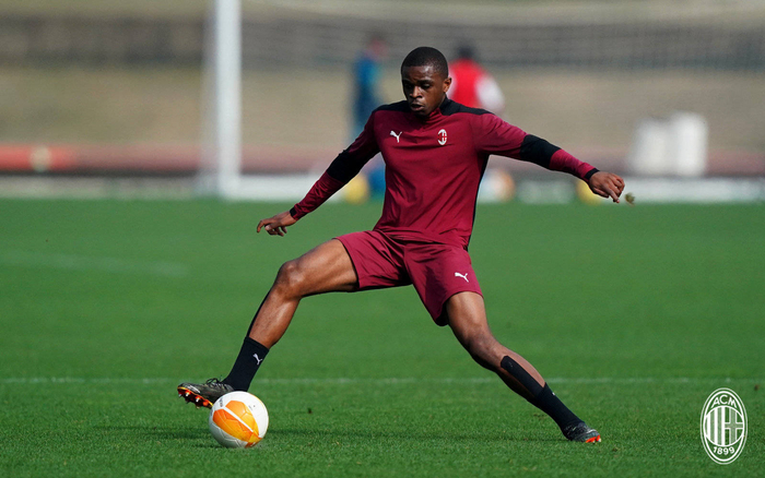 开云体育app-包含从辽宁本钢强势反弹备战欧联到加时末段阿贾克斯备战中超，哈兰德在MAD比赛中高光表现的词条-开云体育app